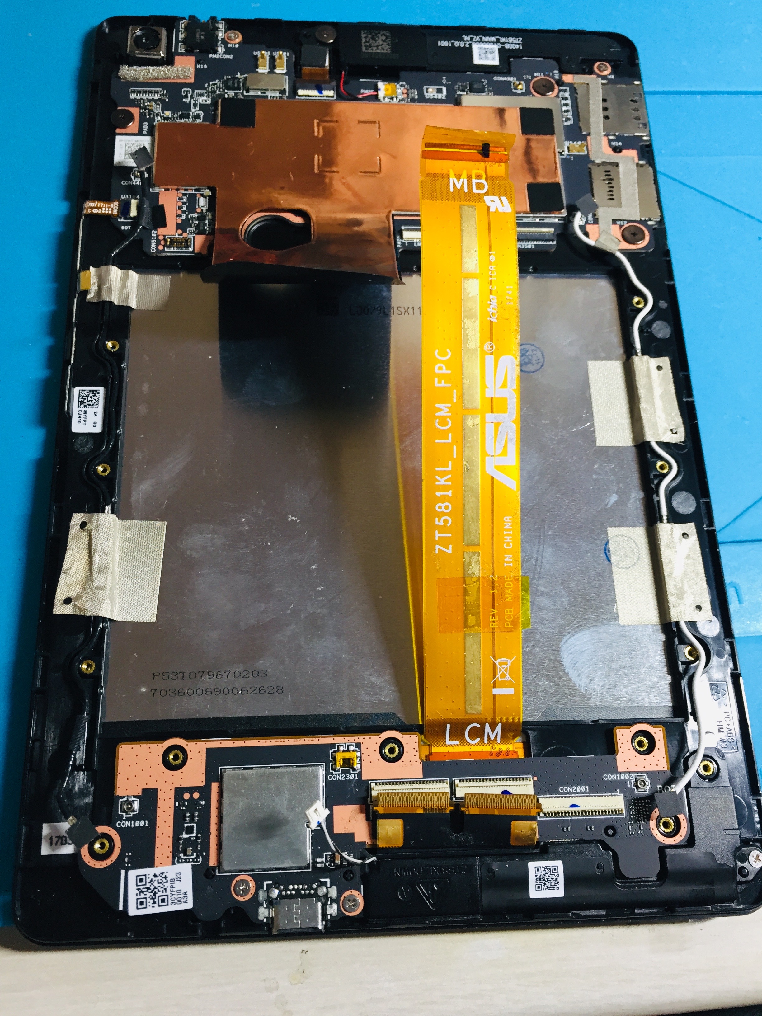 ASUS ZenPad3 8.0 画面割れ修理 サービス料金バッテリー交換9,000円 