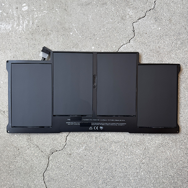 Macbook Air 13 インチ 2010〜2017 A1466【バッテリーA1405/A1496】