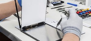iPad液晶ガラス画面割れ交換修理神戸元町