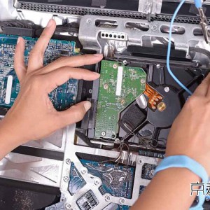 iMac　液晶画面がこんな事になっていませんか！！　修理が15,000円！！　