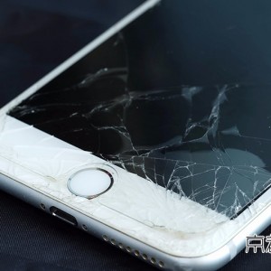 iPhone 画面割れ交換修理がとってもお得！！ 最大15%オフ　QUOカード1,000円プレゼント
