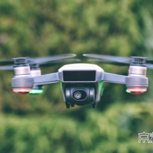 DJI Mavic Pro落下させてしまいジンバルカメラが破損　到着後2日で返送させて頂きました。