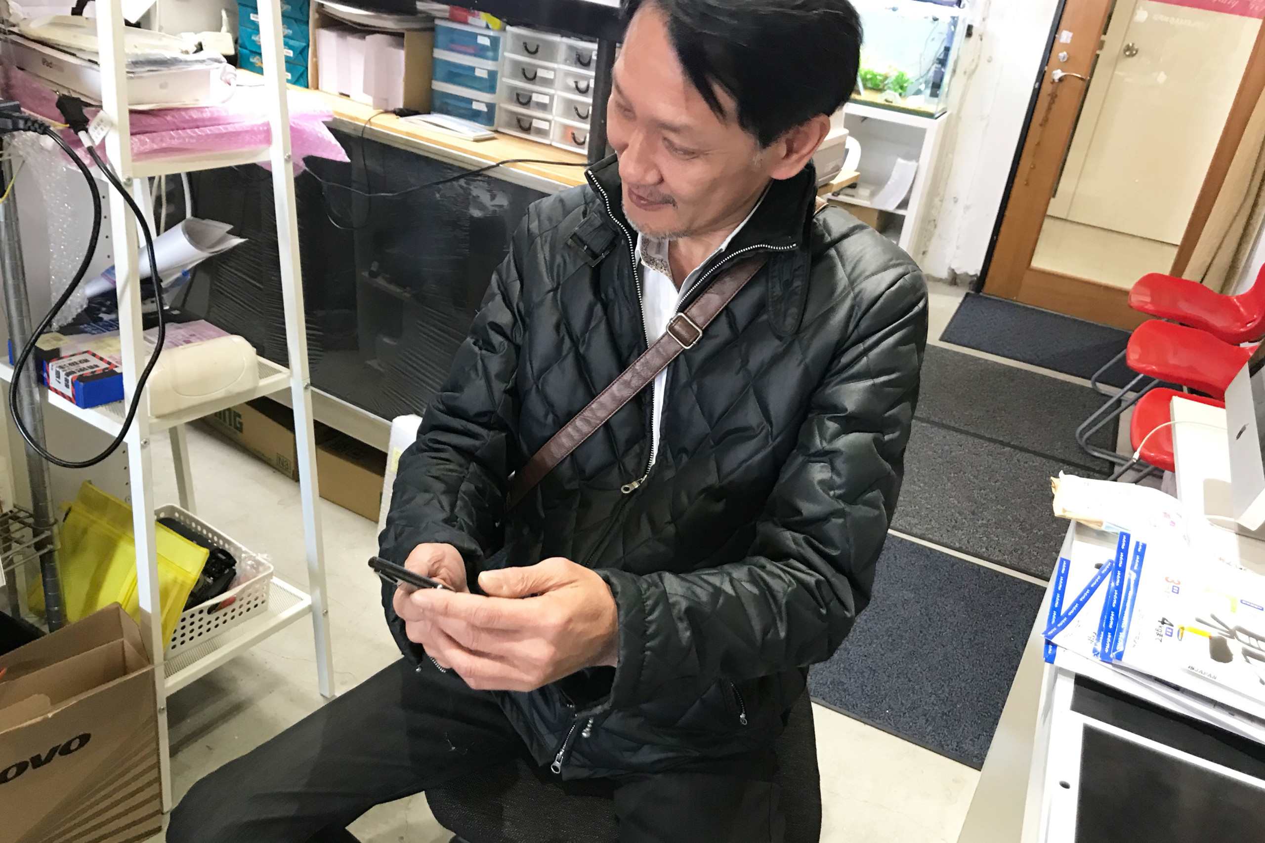 大阪・神戸 iPhone XS Face ID顔認証機能使えない故障修理お店