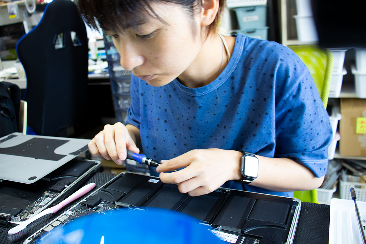 MacBook Pro 2015 15インチ SSD修理キーボード交換 中古販売 
