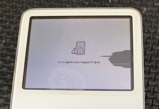 ipod classic A1136のHDD修理