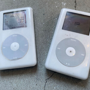 超特価好評iPod classic 第4世代美品　バッテリー交換&SD化済 ポータブルプレーヤー