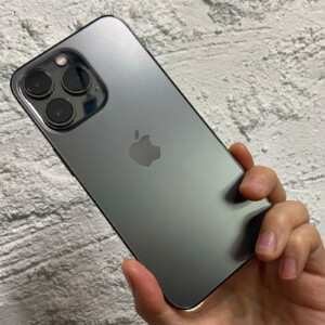 iPhone 13 Pro Maxバックパネル 交換修理 | APPLEMAC三宮元町駅前店／スマホとパソコン買取・修理・中古販売