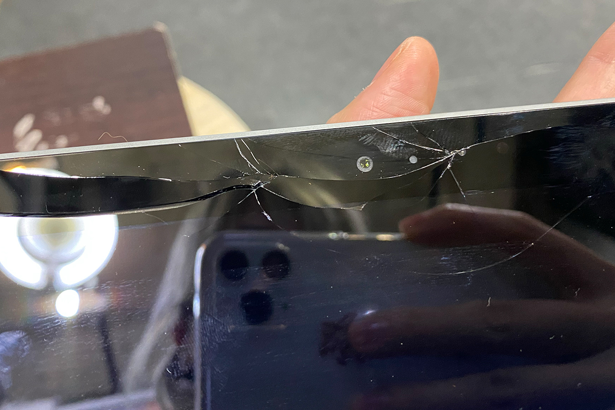 SurfacePro3液晶割れバッテリー交換修理