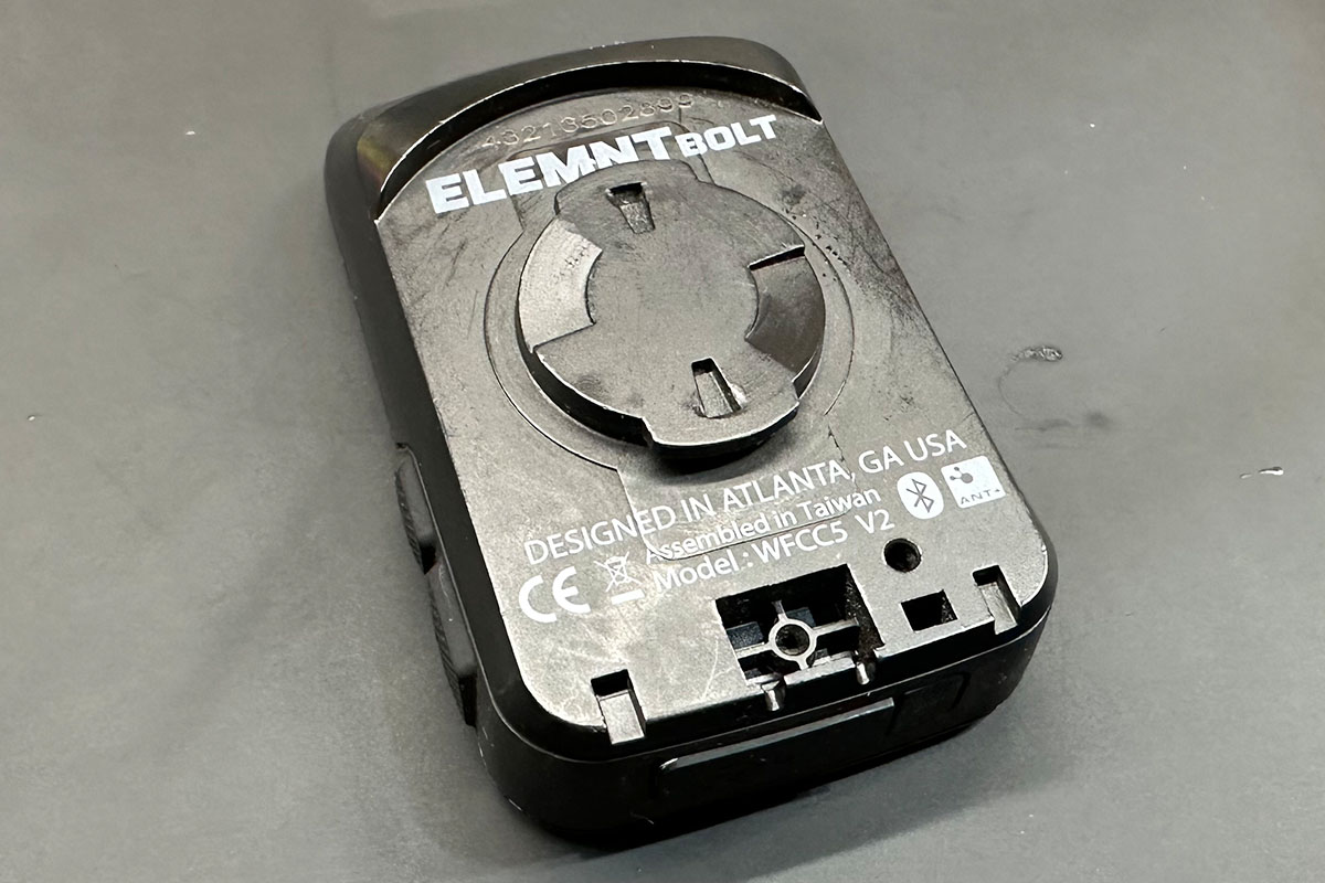 ［大阪北浜］Wahoo ELEMNT BOLT V2 バッテリー交換とボタン修理についての作業報告
