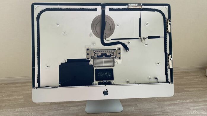 iMac 2019 27inch 自力で分解したら起動しない原因と修理方法