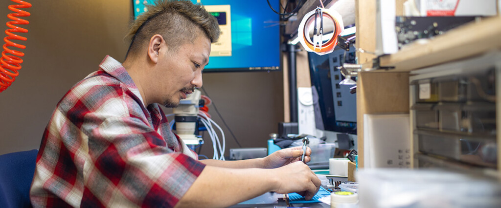  Apple の iPhone 13 Pro Max 修理マニュアルをダウンロードする方法